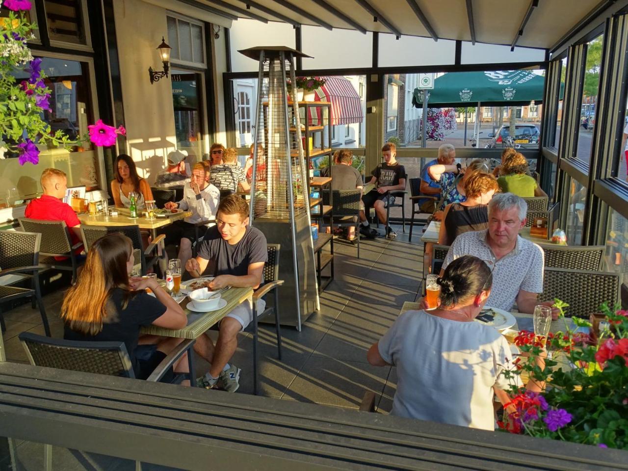 Hotel Cafe Restaurant "De Kroon" Wissenkerke Ngoại thất bức ảnh
